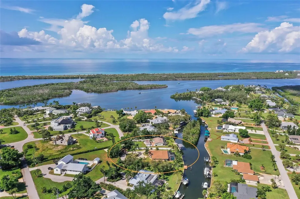 30 Buccaneer Bend Placida FL 33946
