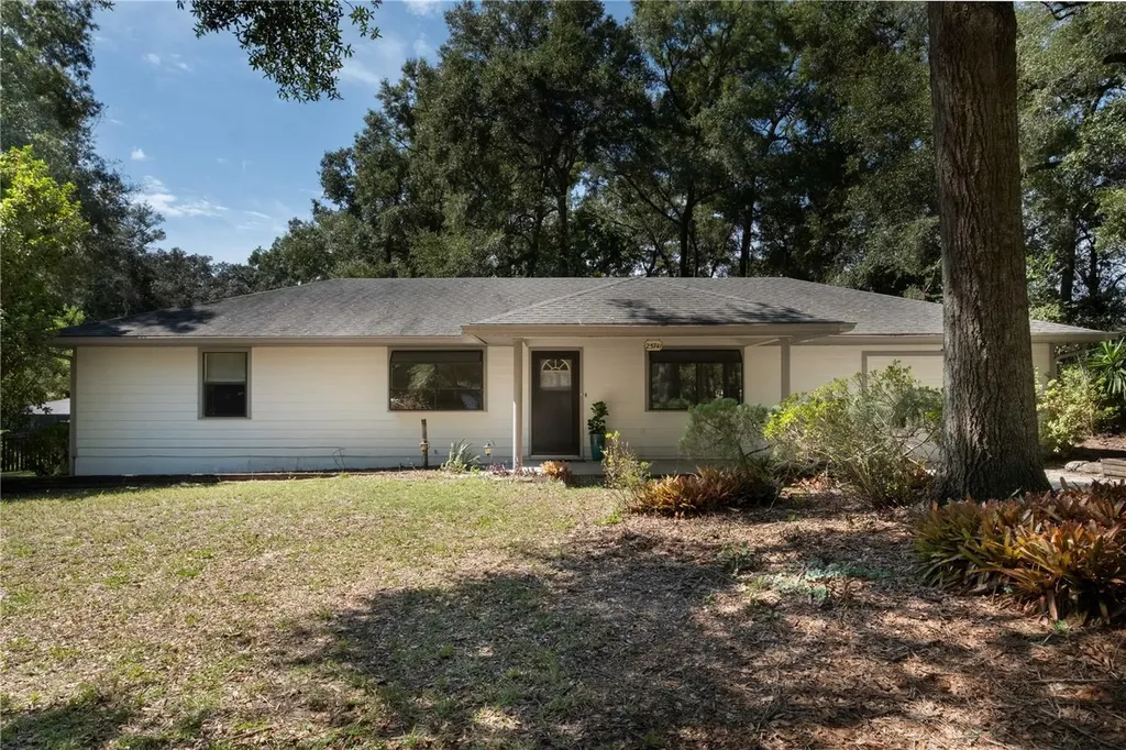 25741 SW 18th Avenue Newberry FL 32669