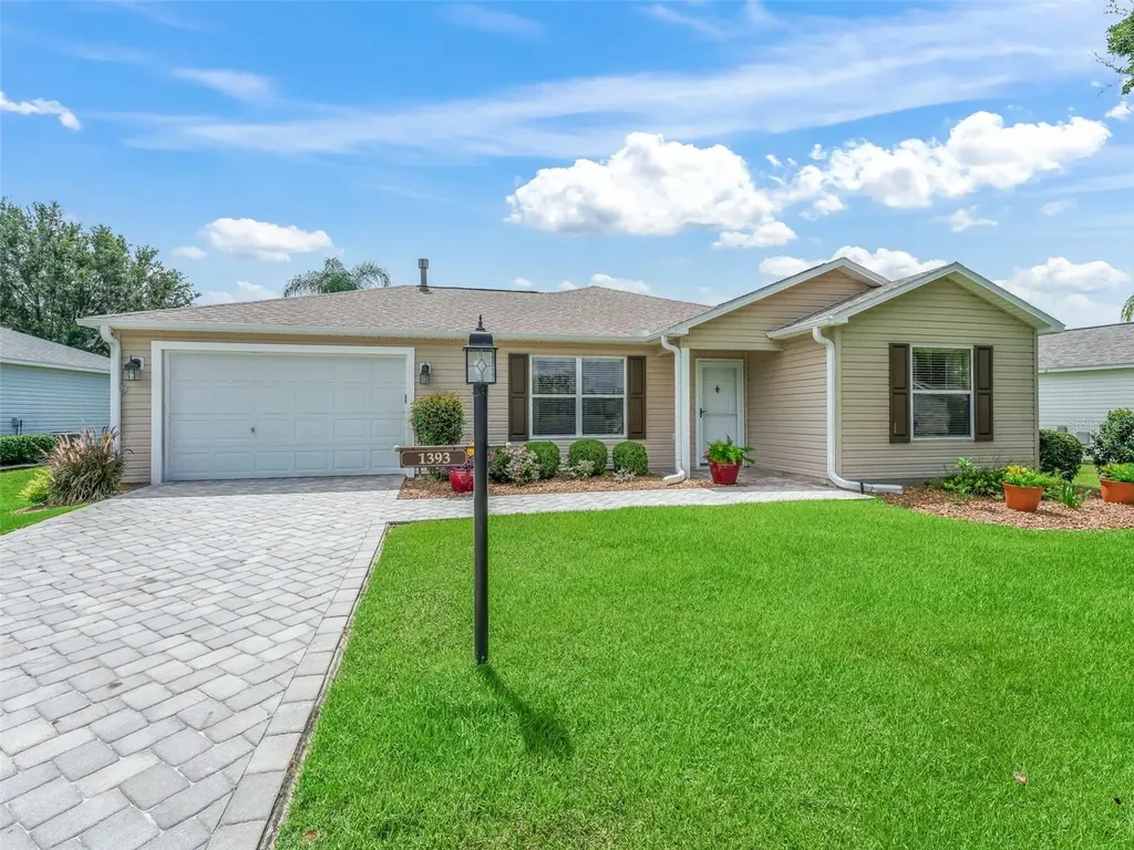 1393 Holly Hill Avenue The Villages FL 32162