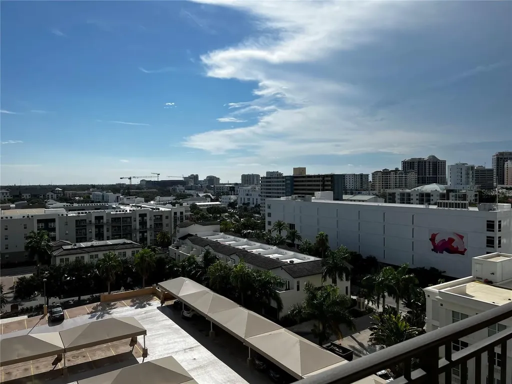 750 N Tamiami Trail Sarasota FL 34236