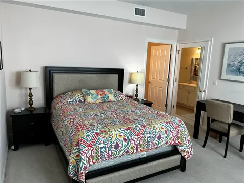 750 N Tamiami Trail Sarasota FL 34236
