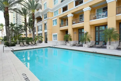 750 N Tamiami Trail Sarasota FL 34236