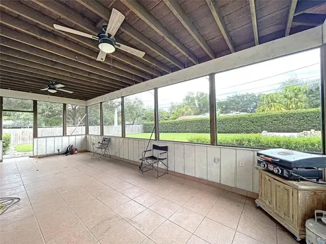 1608 Lakewood Drive S Lakeland FL 33813