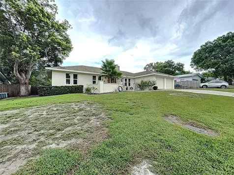 1608 Lakewood Drive S Lakeland FL 33813