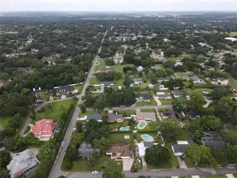 1608 Lakewood Drive S Lakeland FL 33813