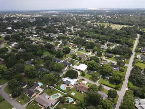 1608 Lakewood Drive S Lakeland FL 33813
