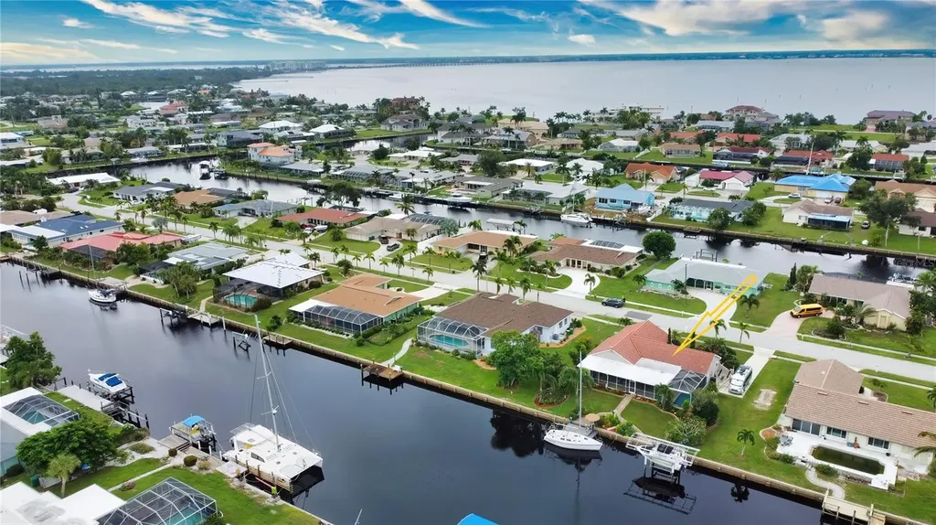 234 Fields Terrace SE Port Charlotte FL 33952