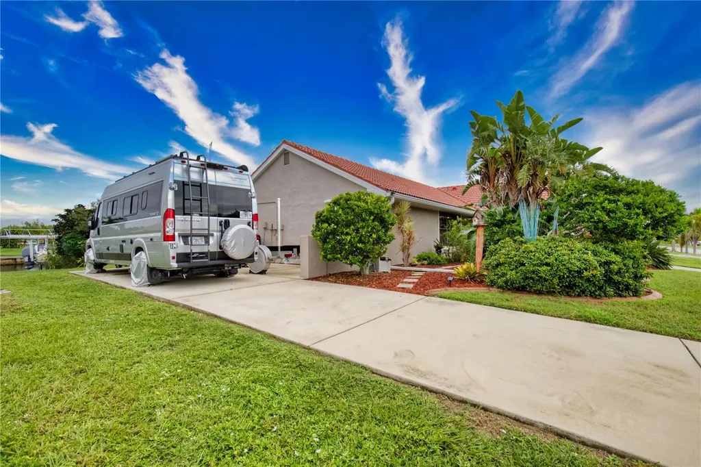 234 Fields Terrace SE Port Charlotte FL 33952