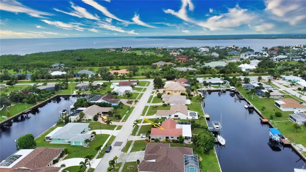 234 Fields Terrace SE Port Charlotte FL 33952