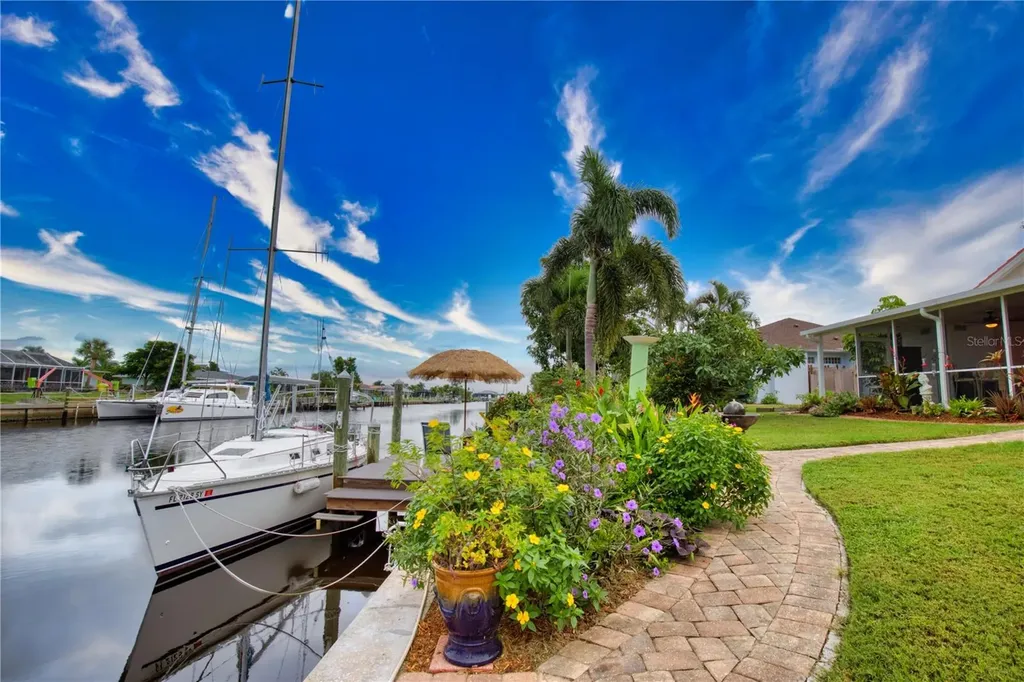 234 Fields Terrace SE Port Charlotte FL 33952