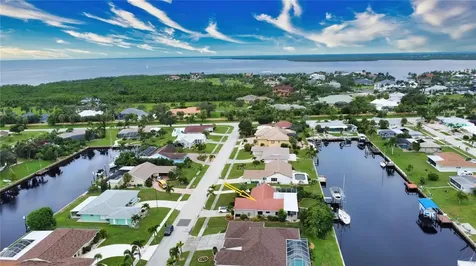 234 Fields Terrace SE Port Charlotte FL 33952