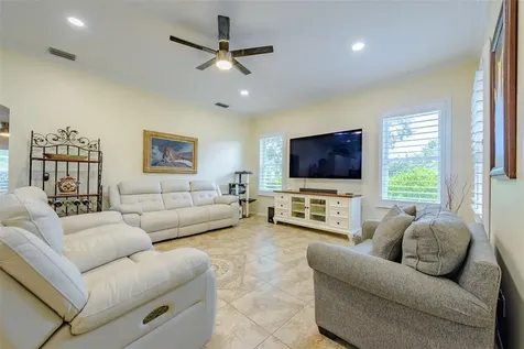 8628 Herons Cove Place Tampa FL 33647