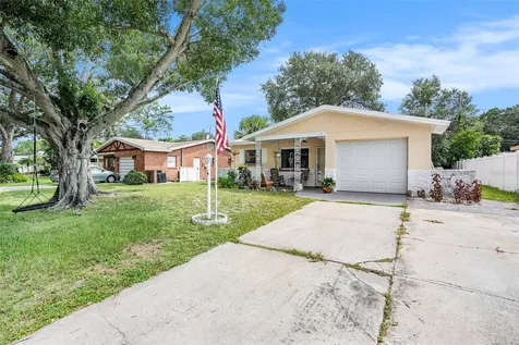 8330 42nd Avenue N St Petersburg FL 33709