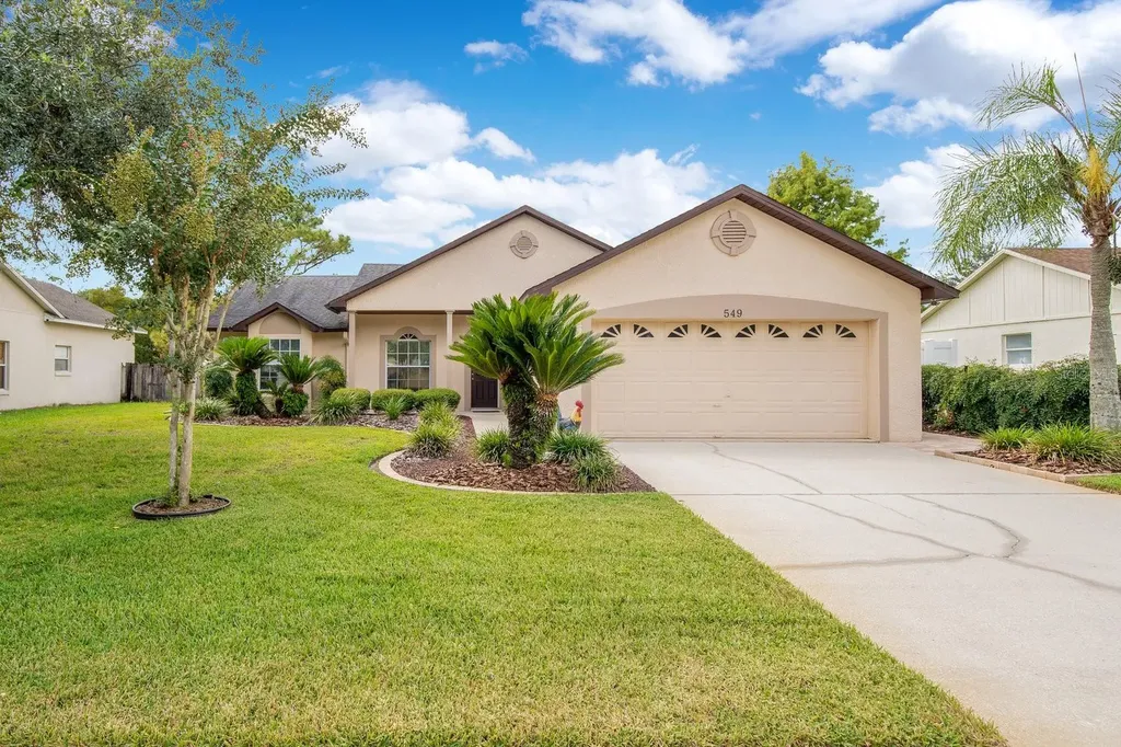 549 Whisper Oaks Court Oviedo FL 32766