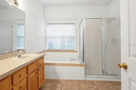4249 Northern Dancer Way Orlando FL 32826