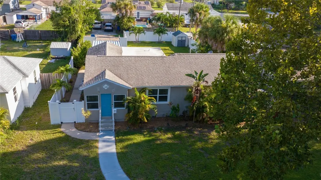 145 36th Avenue NE St Petersburg FL 33704