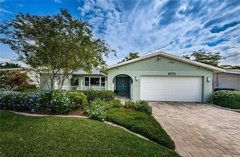 9071 Ridge Road Seminole FL 33772