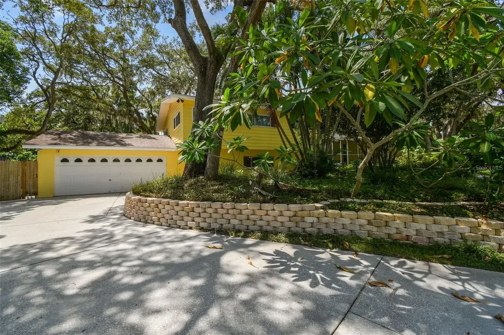 3325 San Bernadino Street Clearwater FL 33759