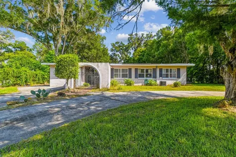 206 Oakwood Drive Brooksville FL 34601