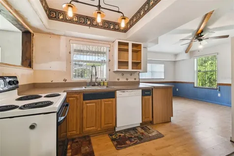 206 Oakwood Drive Brooksville FL 34601