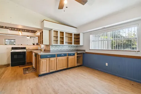 206 Oakwood Drive Brooksville FL 34601