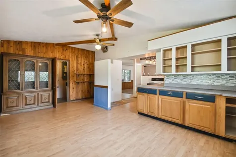 206 Oakwood Drive Brooksville FL 34601