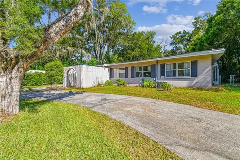206 Oakwood Drive Brooksville FL 34601
