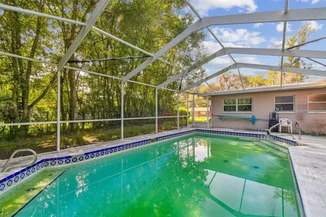 206 Oakwood Drive Brooksville FL 34601