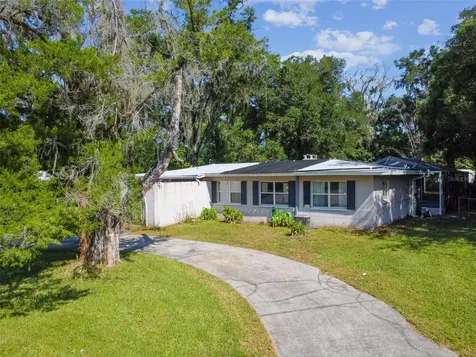 206 Oakwood Drive Brooksville FL 34601