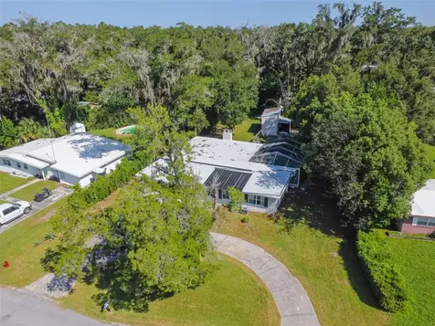 206 Oakwood Drive Brooksville FL 34601