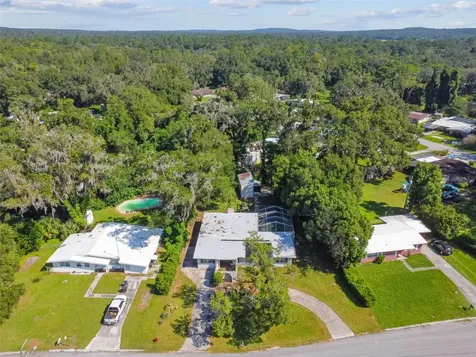 206 Oakwood Drive Brooksville FL 34601