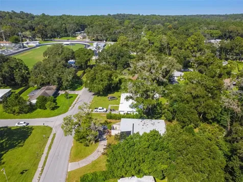 206 Oakwood Drive Brooksville FL 34601