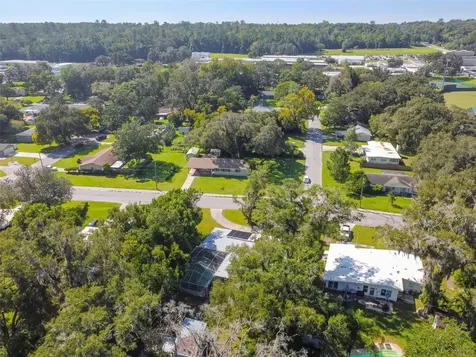 206 Oakwood Drive Brooksville FL 34601
