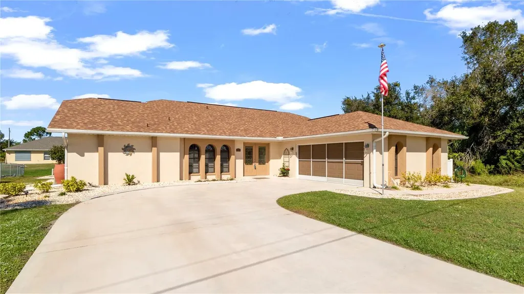315 Mendoza Street Punta Gorda FL 33983