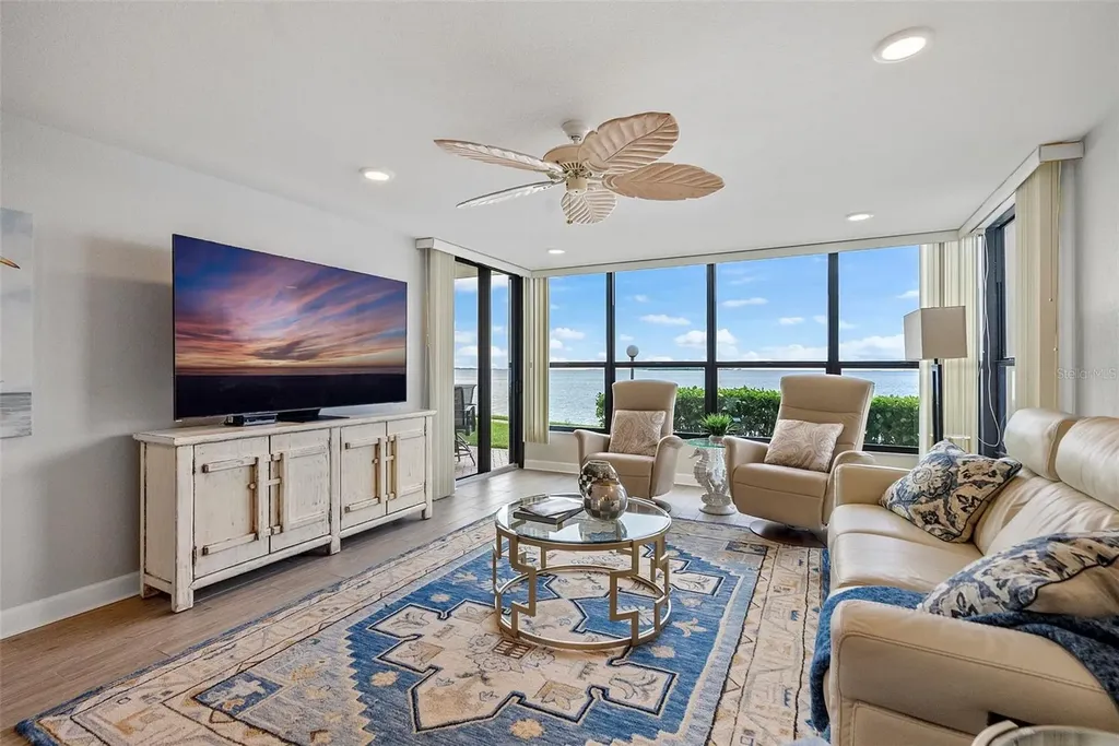 200 Woodette Drive Dunedin FL 34698