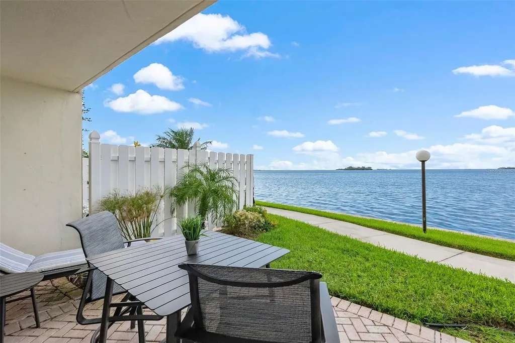 200 Woodette Drive Dunedin FL 34698