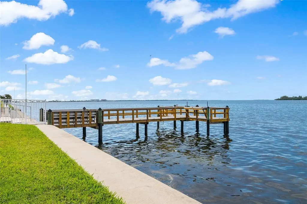 200 Woodette Drive Dunedin FL 34698