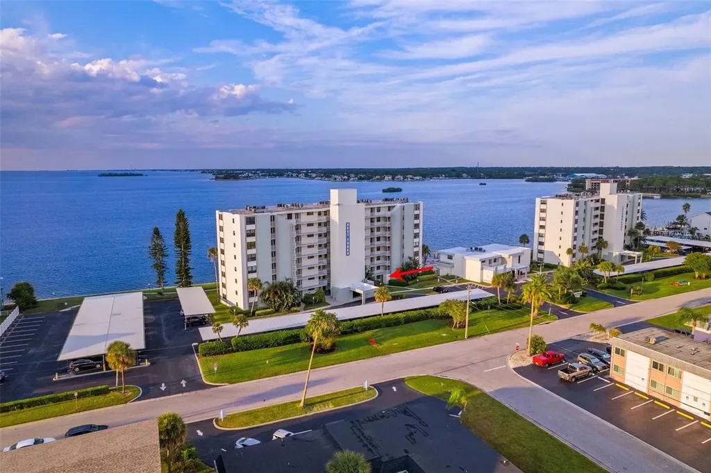 200 Woodette Drive Dunedin FL 34698