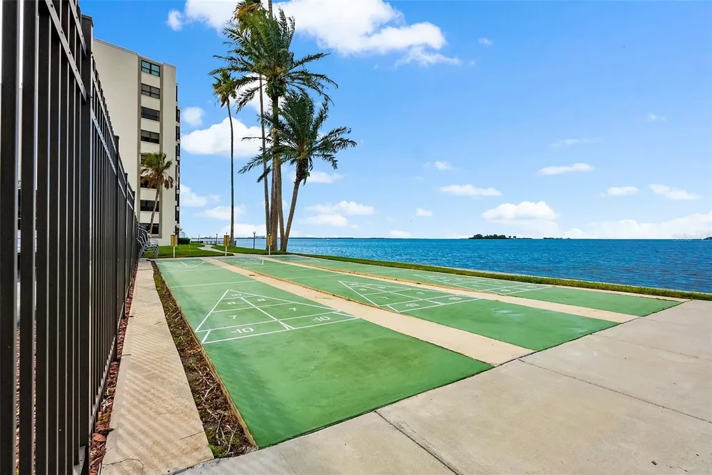 200 Woodette Drive Dunedin FL 34698