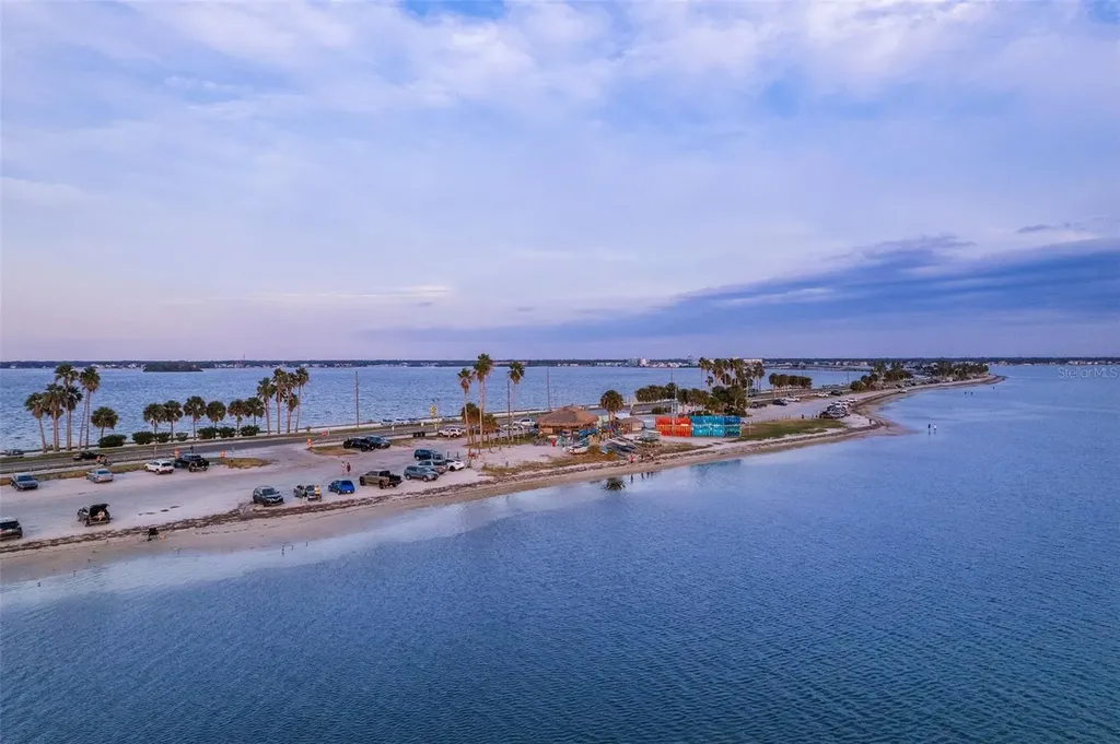 200 Woodette Drive Dunedin FL 34698