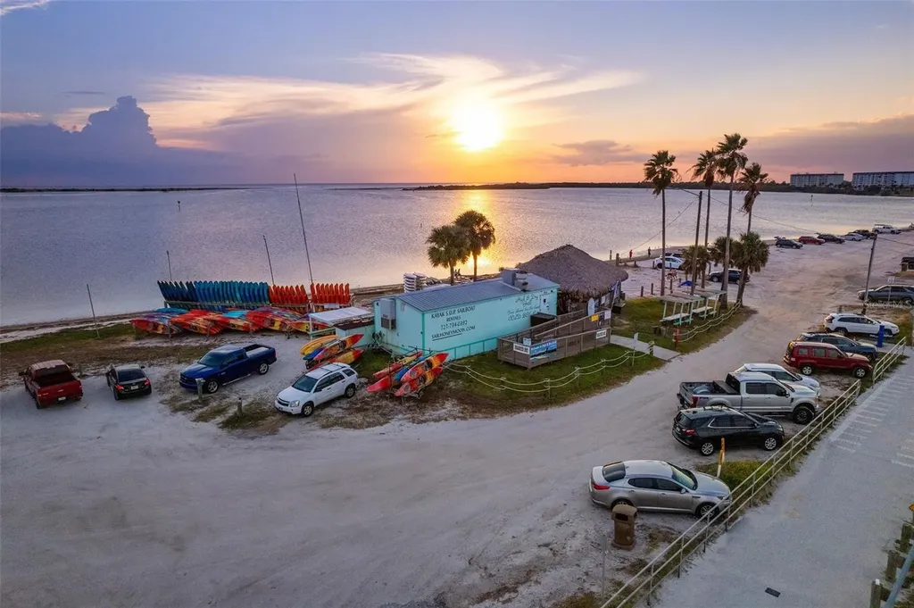 200 Woodette Drive Dunedin FL 34698