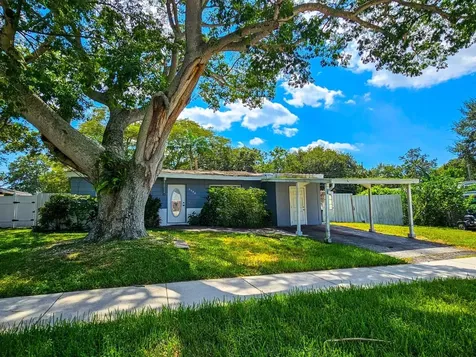 6800 80th Avenue N Pinellas Park FL 33781