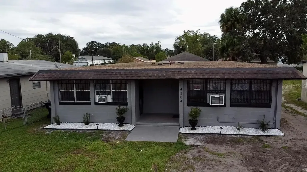 4204 Columbia Street Orlando FL 32811