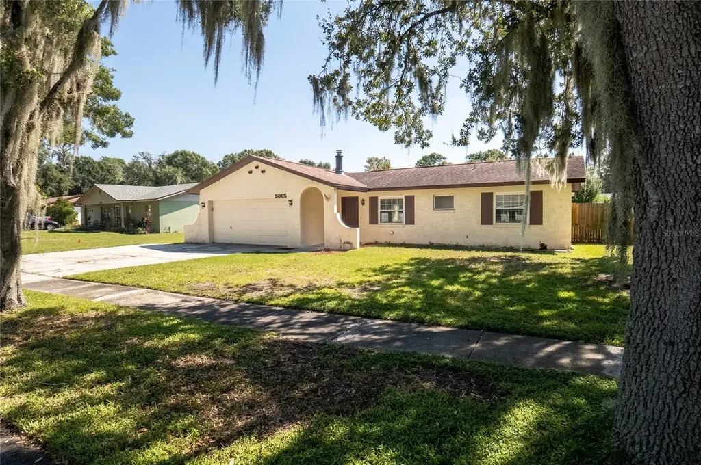 5365 Misty Lake Drive Mulberry FL 33860