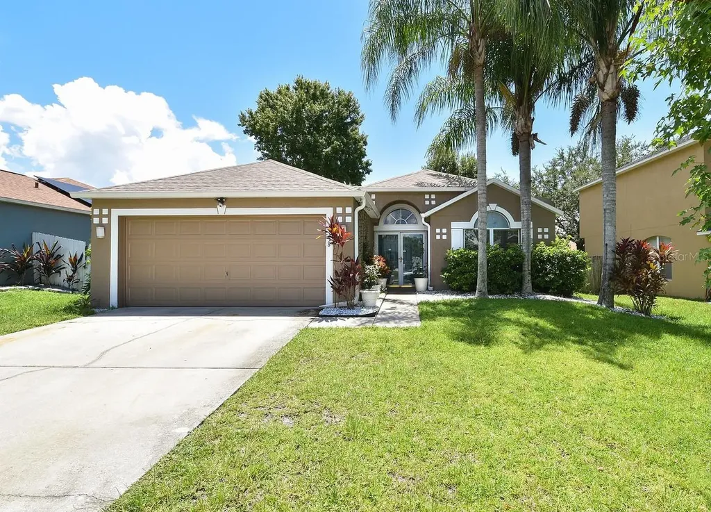 538 Wekiva Bluff Street Apopka FL 32712