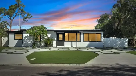 3983 Marlin Drive SE St Petersburg FL 33705