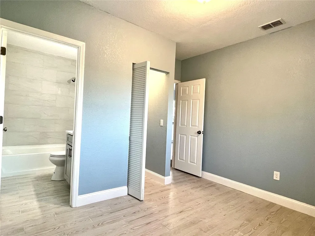 10885 57th Avenue N Seminole FL 33772