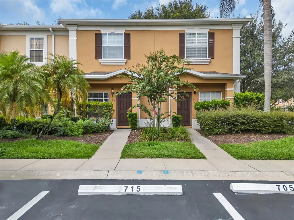 715 Chelsea Drive Davenport FL 33897