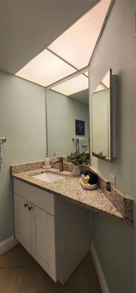 1515 Pinellas Bayway S Tierra Verde FL 33715