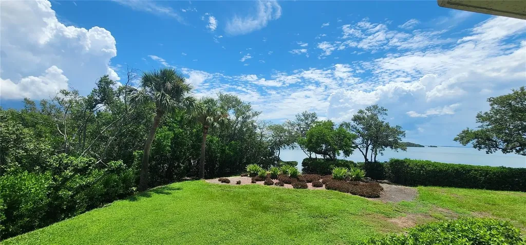 1515 Pinellas Bayway S Tierra Verde FL 33715